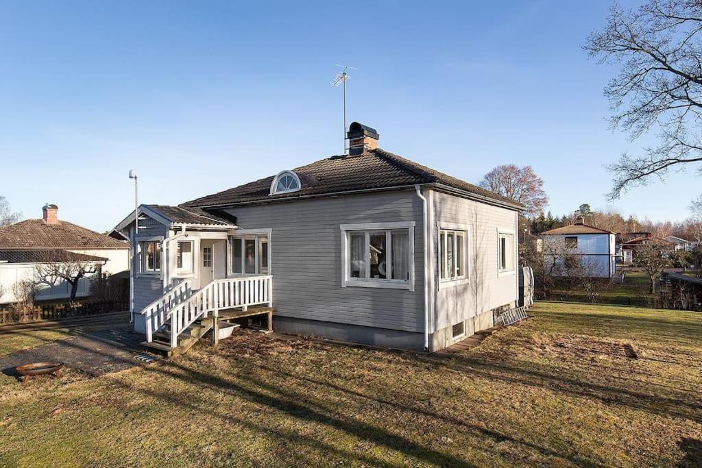 Trevligt Hus Med Egen Gard Och Fri Wifi, Emmaboda Kommun, Lindas المظهر الخارجي الصورة